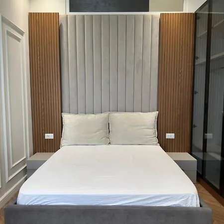 Apartment Luxury 21st Floor Penthouse In Vollga Promenade Full Cityview And Parking Durrës