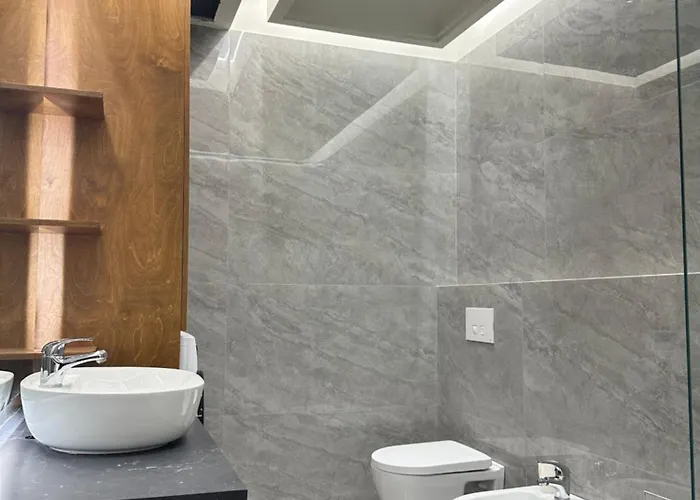 Promenade Luxury 2br Full View By Selectstay * Durres