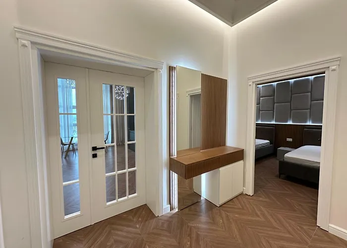 Apartment Promenade Luxury 2br Full View By Selectstay *