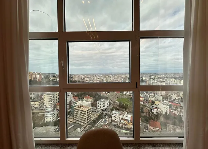 Promenade Luxury 2br Full View By Selectstay Apartment