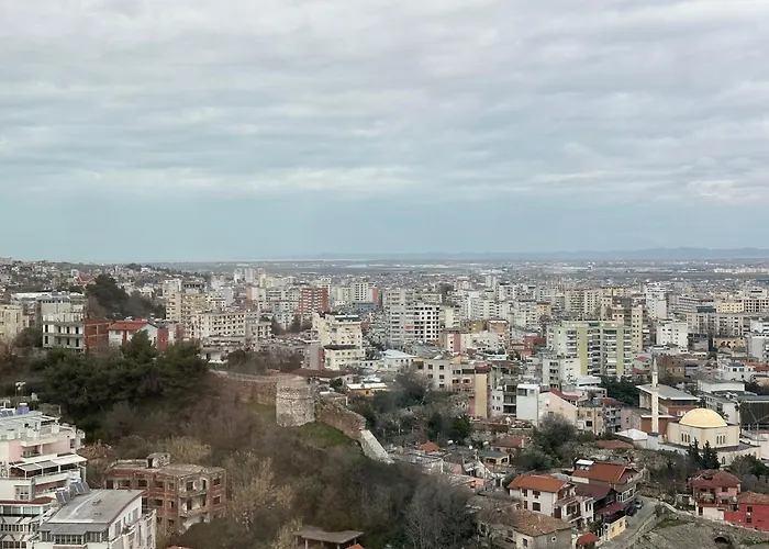 Promenade Luxury 2br Full View By Selectstay